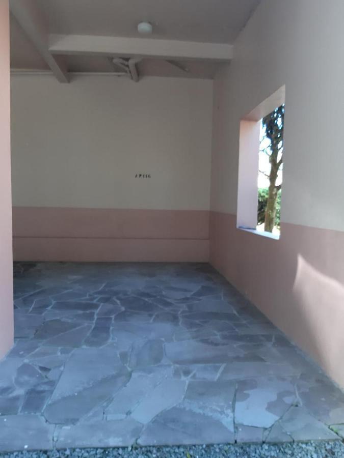 דירות גראמדו Confortavel Apartamento Proximo Ao Lago Negro מראה חיצוני תמונה